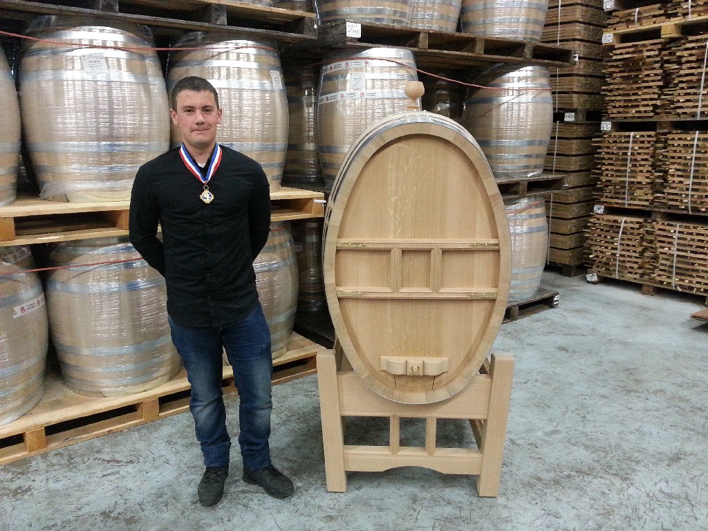 Actualité Tonnellerie Rousseau - An eleventh Meilleur Ouvrier de France at the Cooperage!