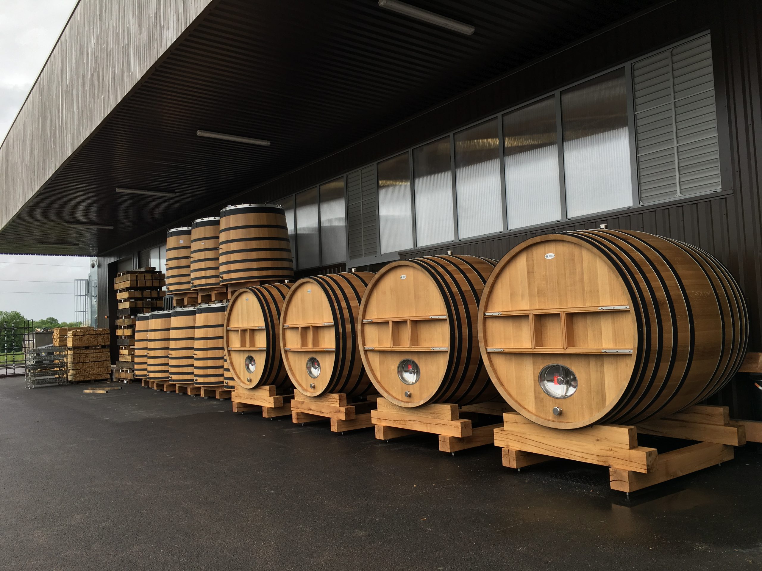 foudres Tonnellerie Rousseau Gevrey Chambertin foudres Tonnellerie Rousseau Gevrey Chambertin